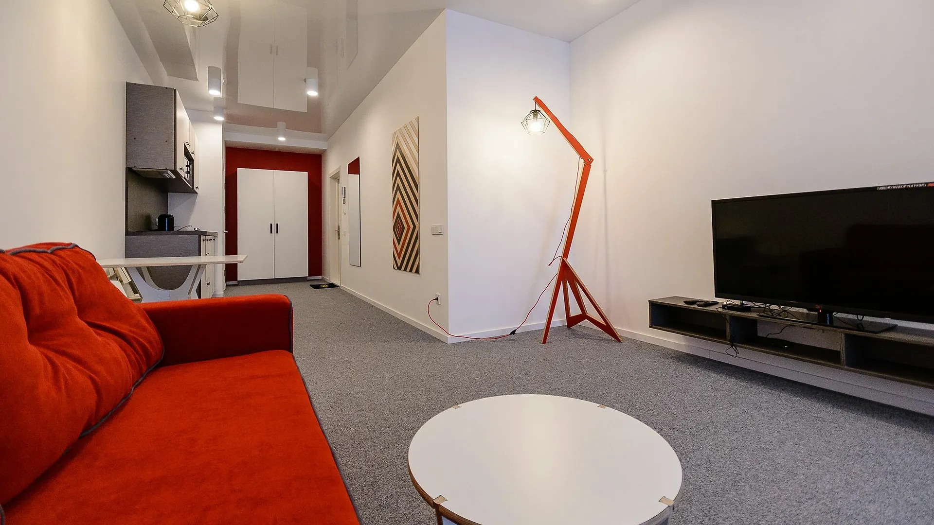 Partner Guest House Klovs'Kyi Kyiv 0*,  Ukraine
